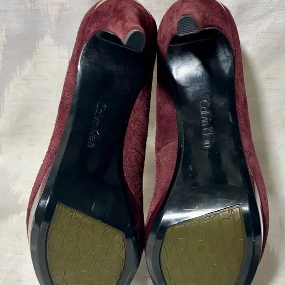 Calvin Klein Shoes Paulette wine Suede Pumps heels 7.5 - Picture 6 of 13